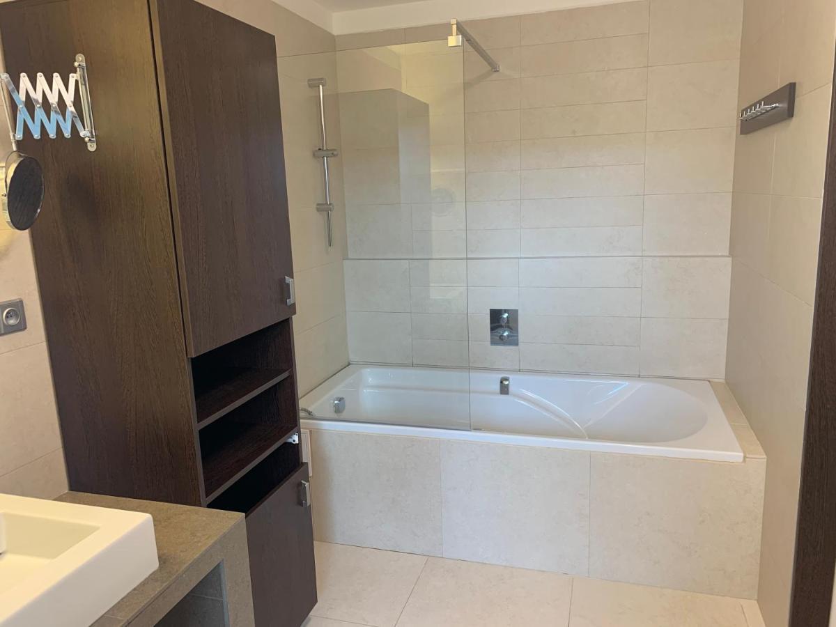 Apartman S Wellness Sluzbami Cercany Exterior photo